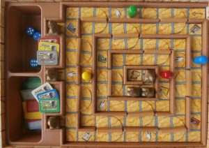Sphinx game board and pieces (Ravensburger 1999) treasure game