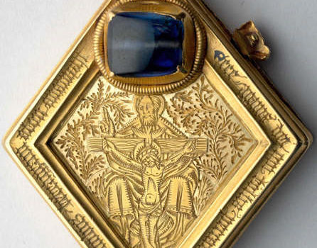 MW Spotlight #10 on The 3 Million Middleham Jewel Found While Metal Detecting: Treasures of the Museum